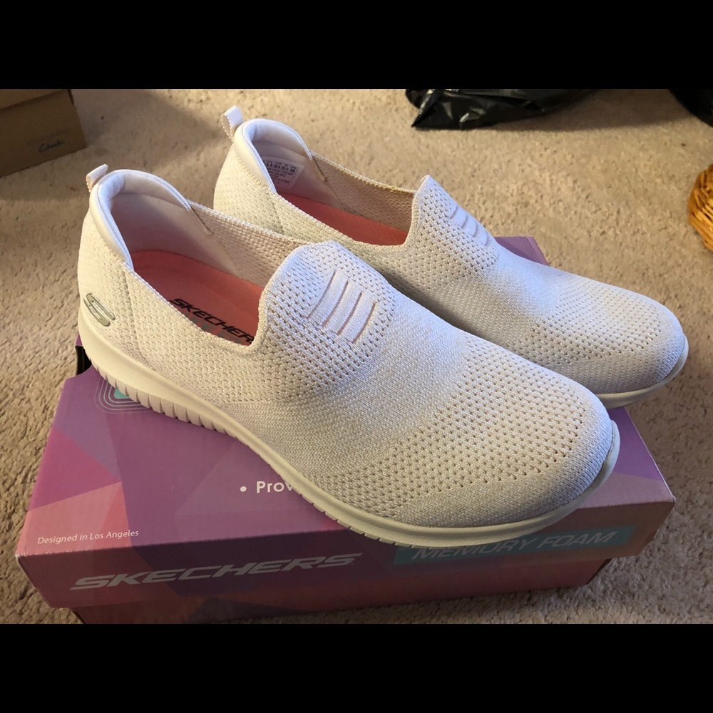 Slip on sneakers